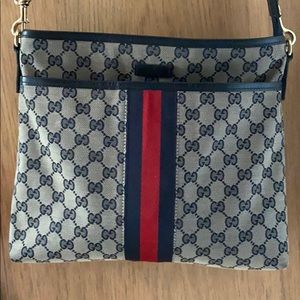 Authentic Gucci cross body navy blue